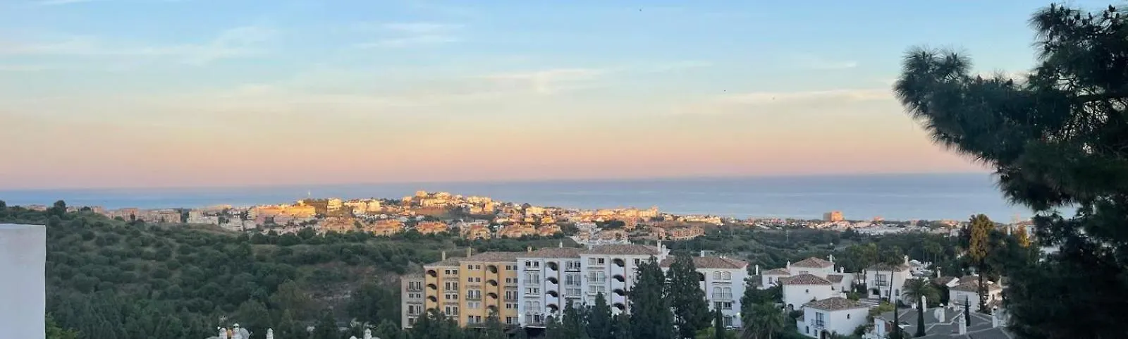 Sea View, Walk To Restaurants, Gym, Paddle & Golf Apartment Sitio de Calahonda Spain