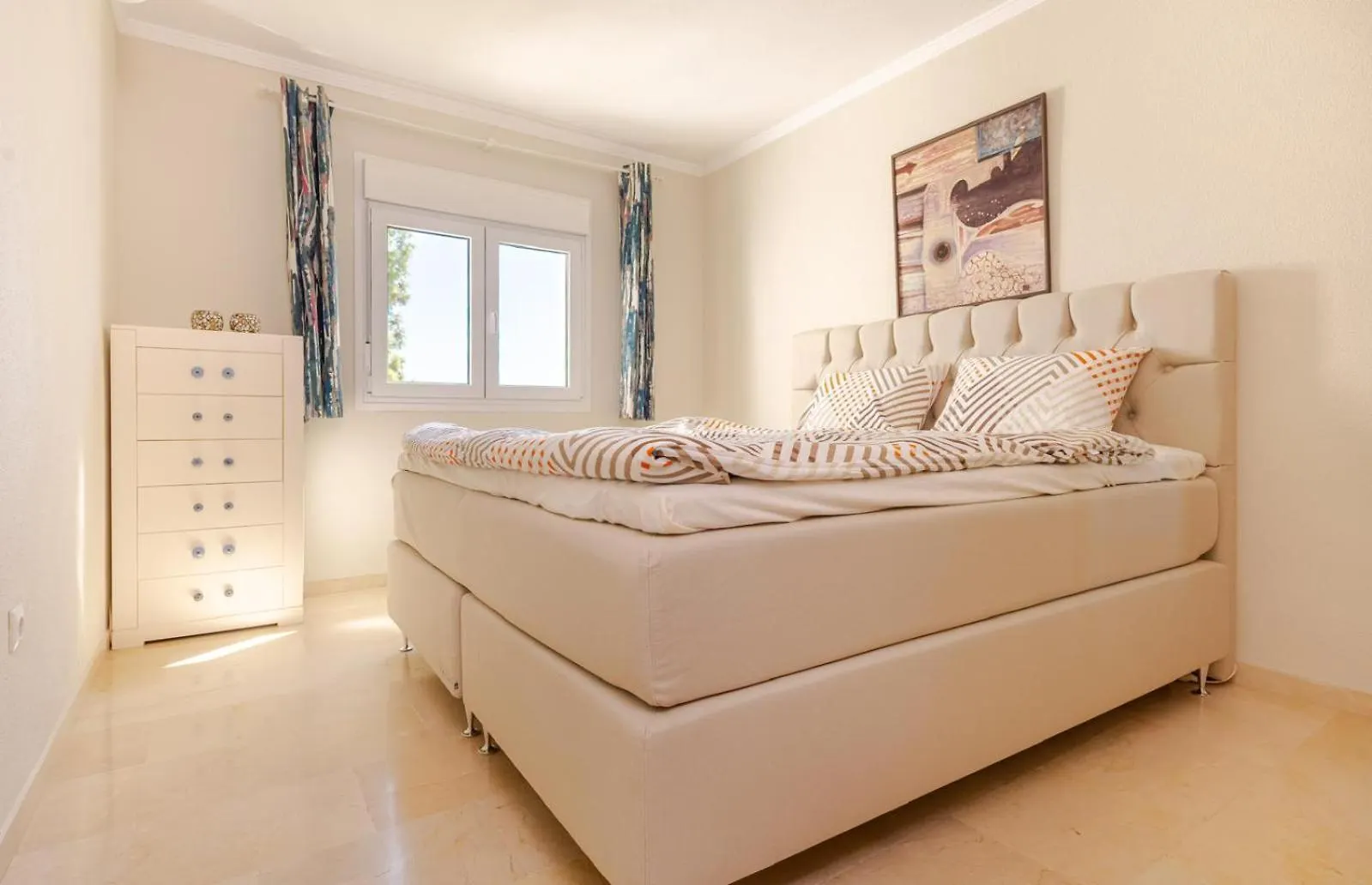 Sea View, Walk To Restaurants, Gym, Paddle & Golf Apartment Sitio de Calahonda