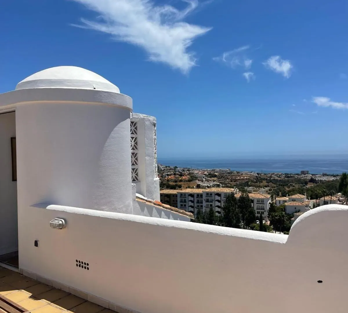 Sea View, Walk To Restaurants, Gym, Paddle & Golf Apartment Sitio de Calahonda Spain