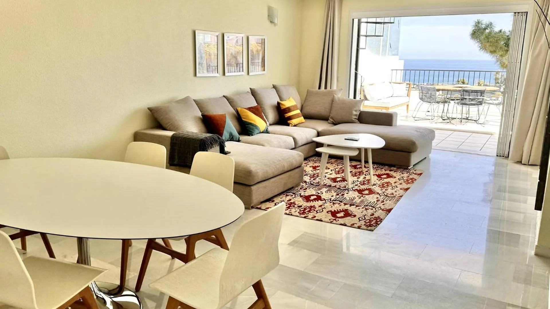 Sea View, Walk To Restaurants, Gym, Paddle & Golf Apartment Sitio de Calahonda