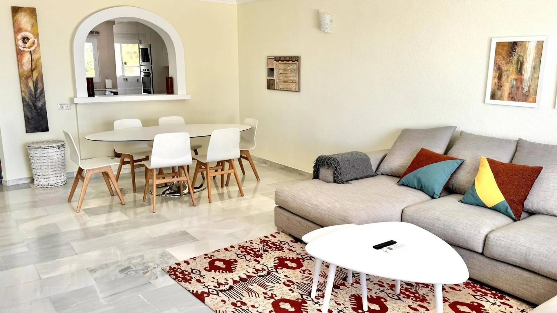 Sea View, Walk To Restaurants, Gym, Paddle & Golf Apartment Sitio de Calahonda Spain