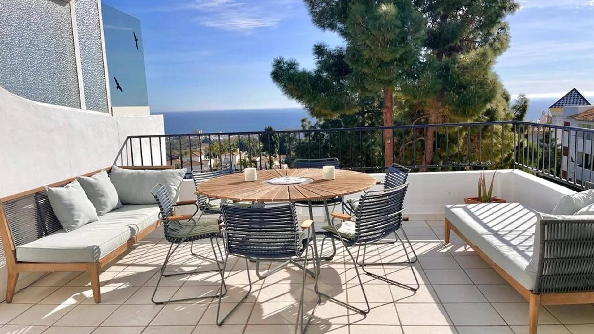 Sea View, Walk To Restaurants, Gym, Paddle & Golf Apartment Sitio de Calahonda